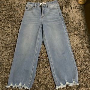 KanCan flared capris size small EUC